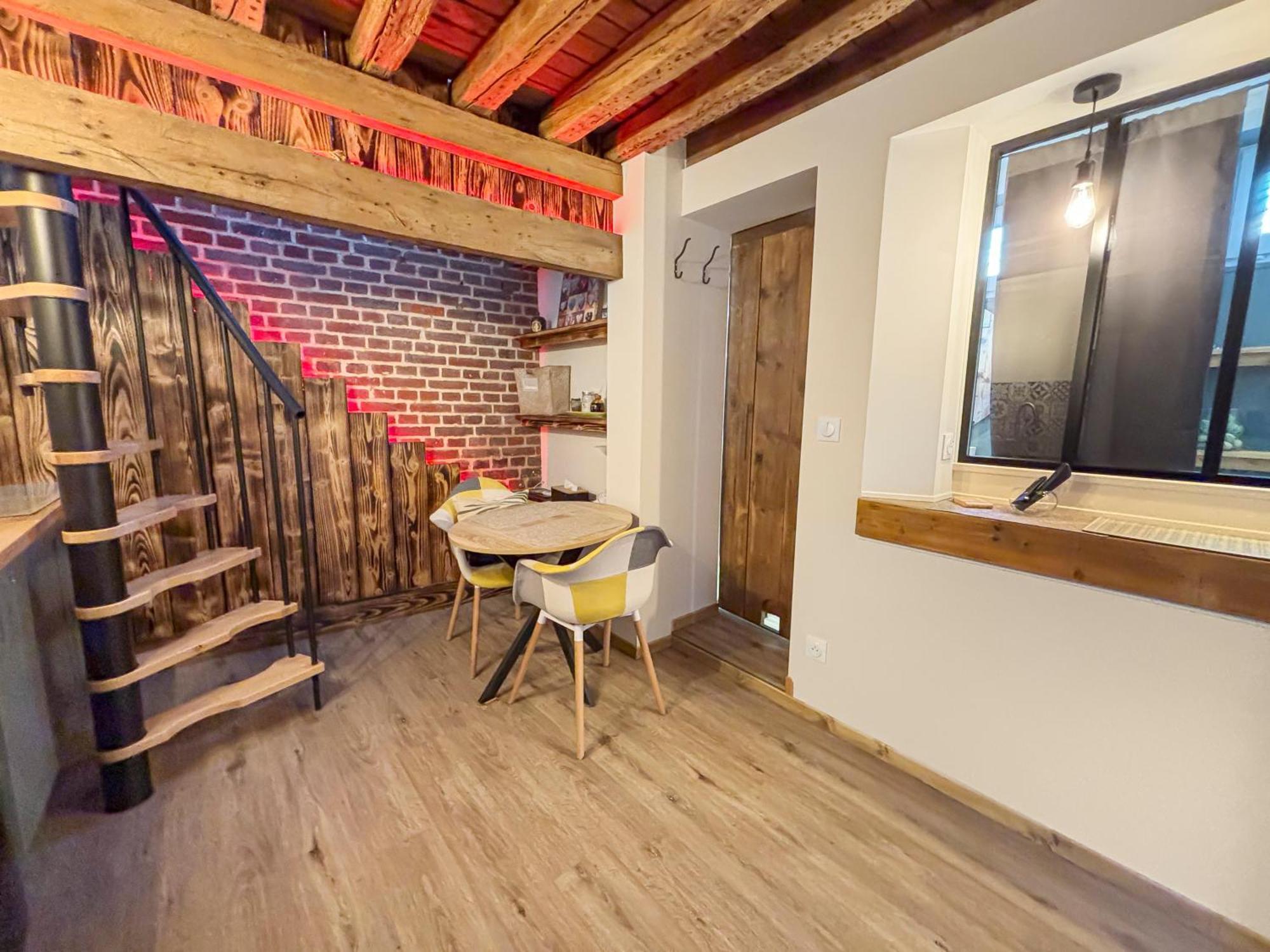 Apartamento Duplex Cosy Avec Netflix & Amazon Prime Beauvais Exterior foto